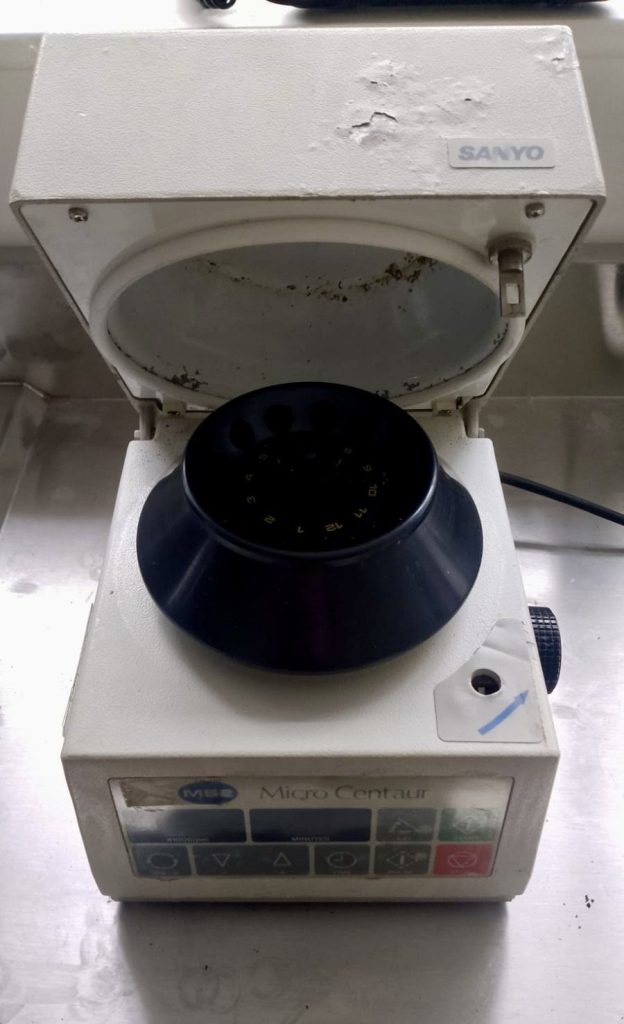 MSE Sanyo MSB010.CX2.5 Micro Centaur Laboratory Centrifuge – Wales