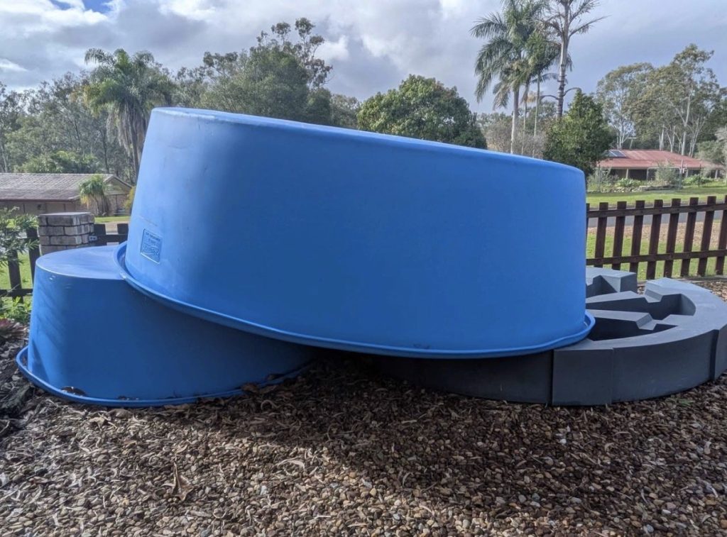 Polymaster Aquaculture Tanks – 5,000L & 2,000L with Bases and Plumbing – Queensland
