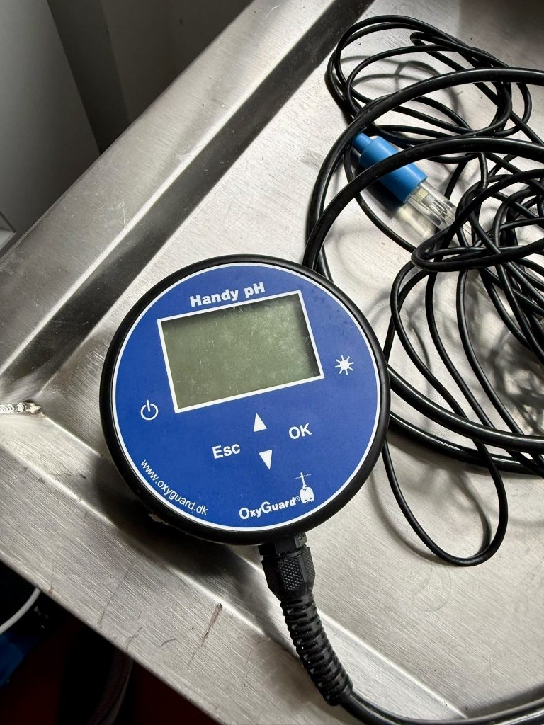 OxyGuard Handy pH Portable pH / Redox Meter with Probe – Wales